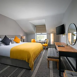 The Parkavon Hotel